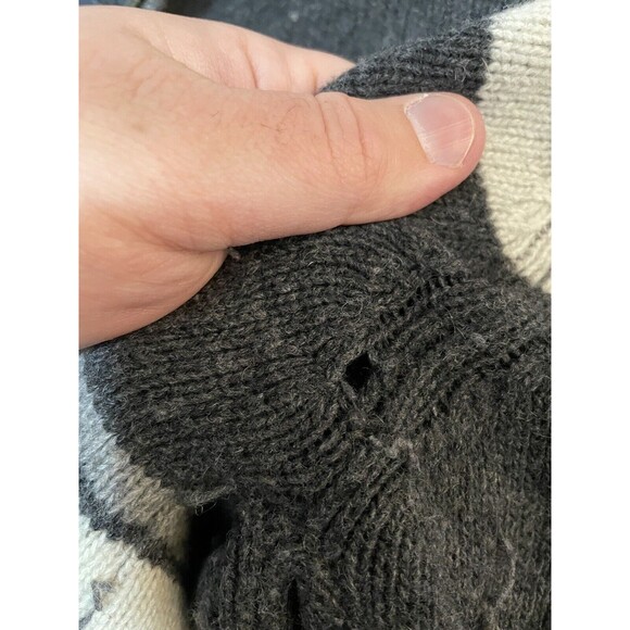 Signal Quarter Zip Lambswool Gray Sweater - Men’s XL - Picture 5 of 5